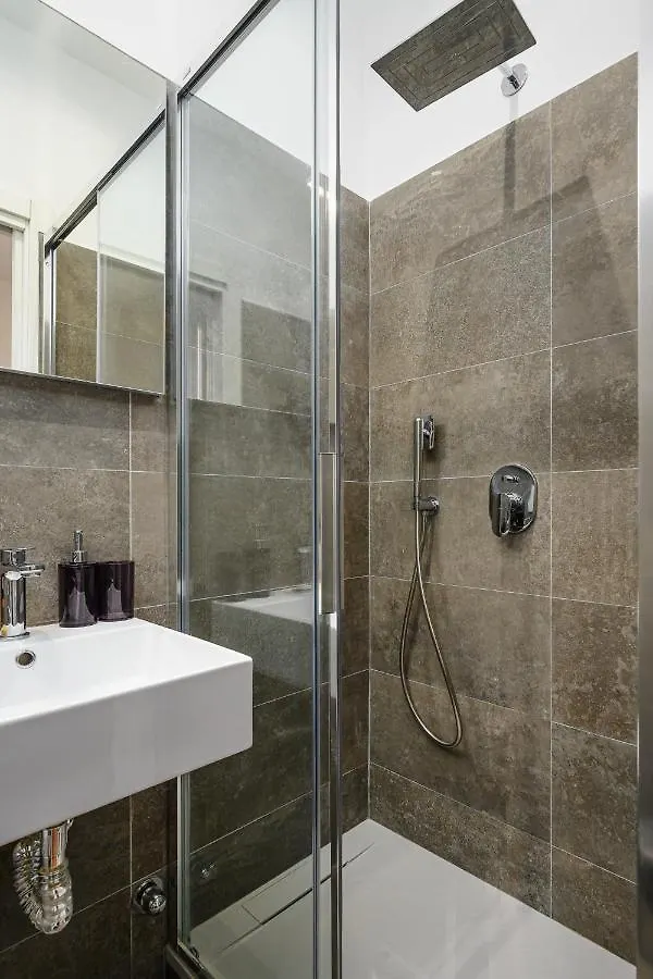 Porta Venezia Charme Apartment Milan Italy